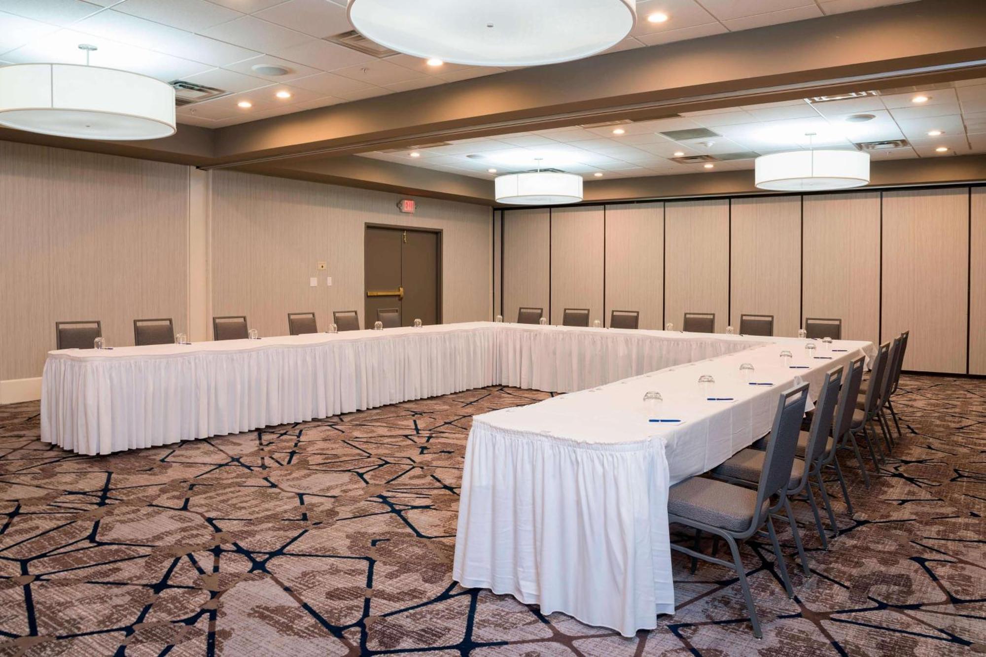 Sonesta Hotel Grand Rapids Airport Kentwood Zewnętrze zdjęcie
